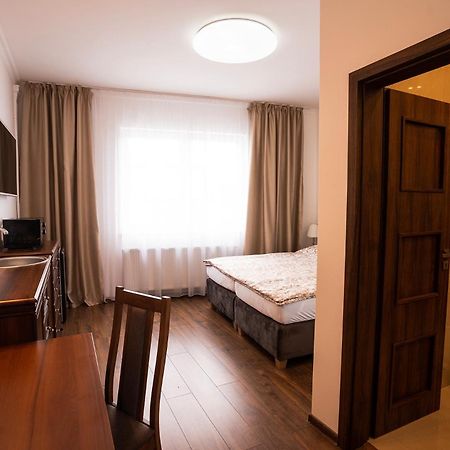 Corner House Apartment Lučenec Екстериор снимка